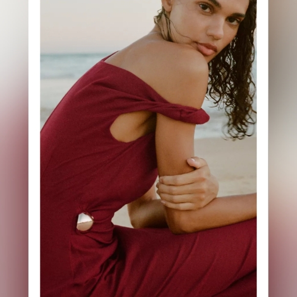 Zara Ruched Linen Blend Midi Dress - Picture 3 of 9